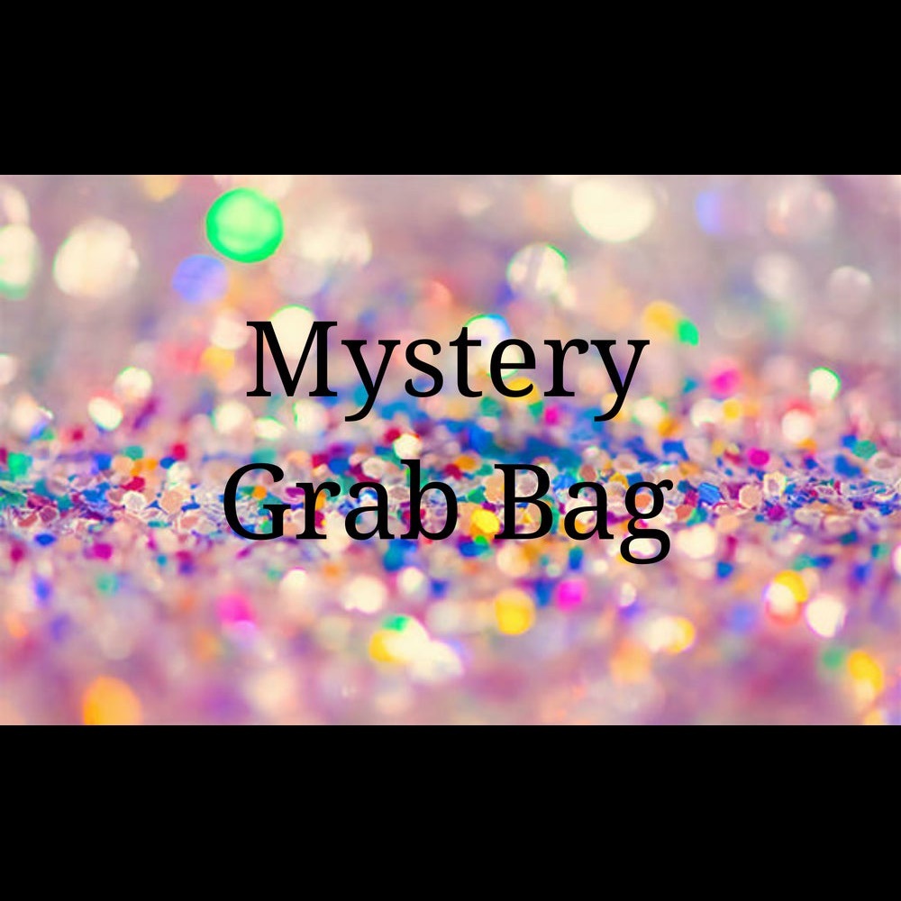 Closet closing 28 items